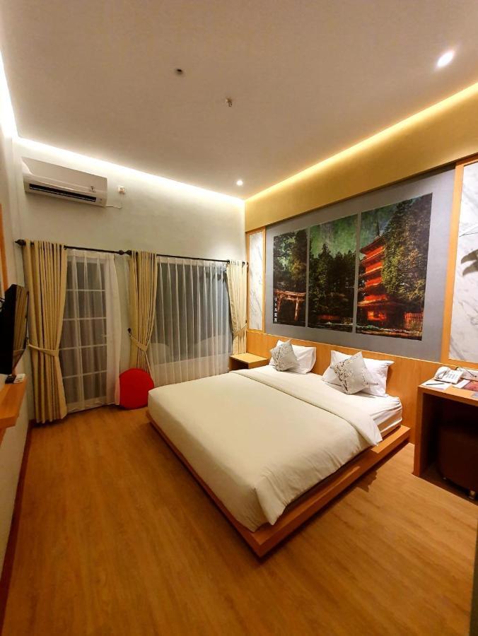 Little Tokyo Hotel Imogiri ภายนอก รูปภาพ